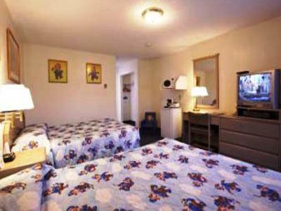 Travelodge By Wyndham Quesnel Bc Номер фото